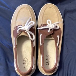 Chaps women’s deck shoes size 8
